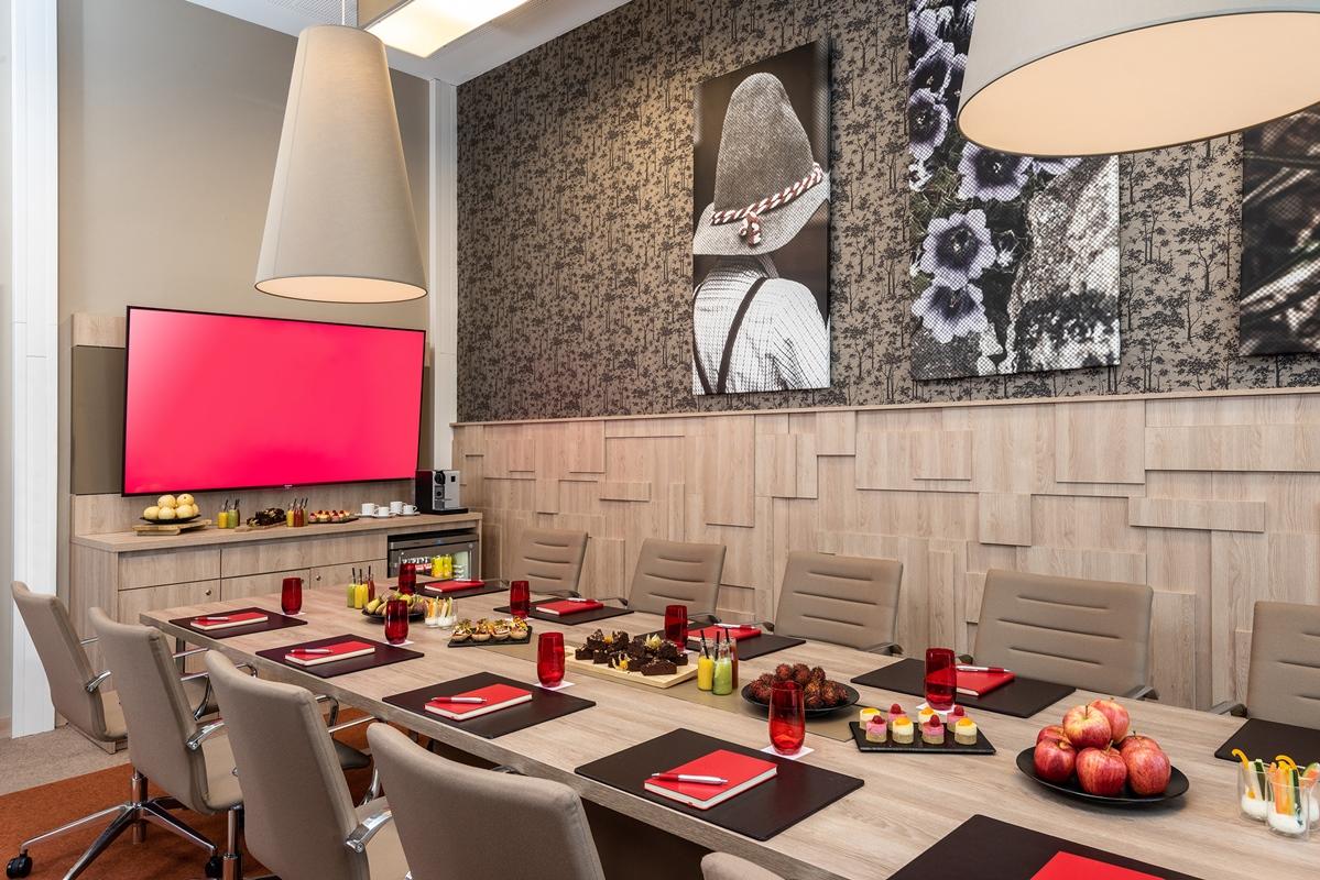 Leonardo Royal Hotel 4*